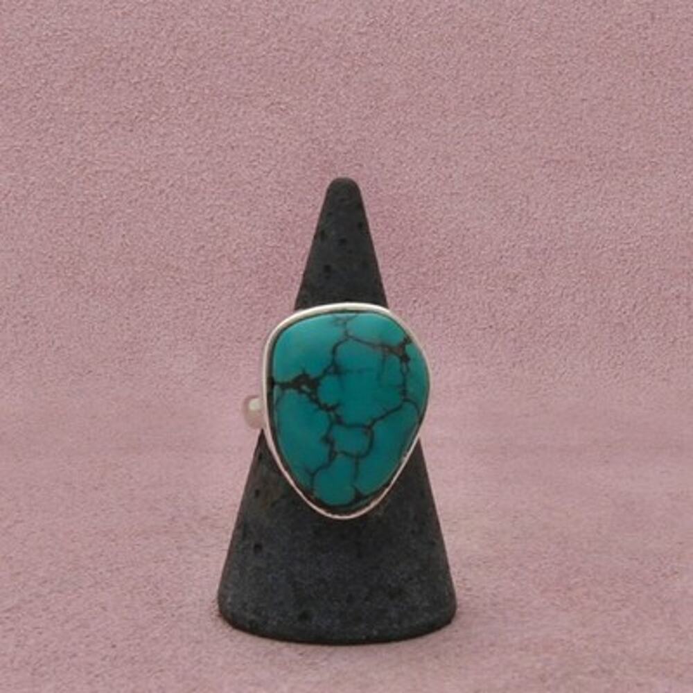 Sterling Silver Bezel-Set Freeform Turquoise Ring Size 7.25